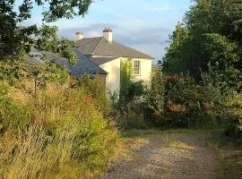 Headson Farmhouse Longer stay for less