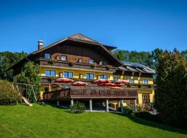 Hotel-Pension Schwaighofen, guest house in Eugendorf