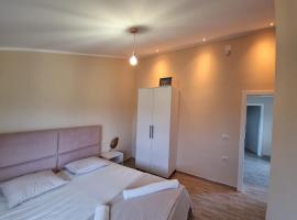 Ballkan B&B 1, Hotel in Shkodra