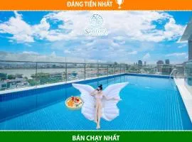 Santori Hotel And Spa、にあるダナン国際空港 - DADの周辺ホテル