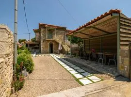 Kalochori Luxury Cottage