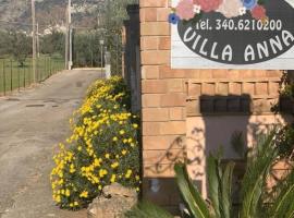 Villa Anna, Bed & Breakfast in Castrocielo