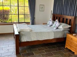 Bicheno getaway for two, hotel u gradu Bicheno