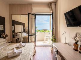 Hotel Baby B&B, hotel a Milano Marittima