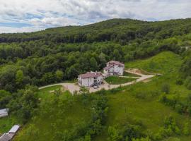 EdMont, family hotel in Pietroşiţa