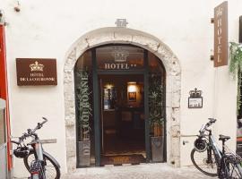 Hotel de la Couronne, hotell i Aix-les-Bains