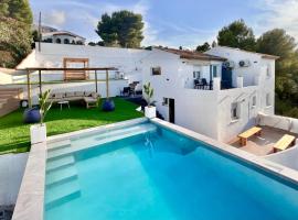 Dmg Villa, Hotel in Denia