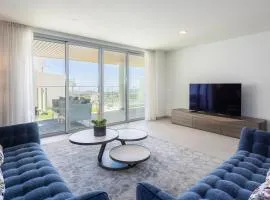 Luxury Apartment Private Pool 3 Bedrooms OR23 by AORA STAY