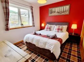 Hill View 2 bedroom free parking