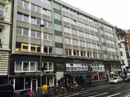 Hotel Garni Emir: Köln'de bir otel