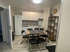 Noclegi Pracownicze Parking Busy, hostel in Gorzów Wielkopolski