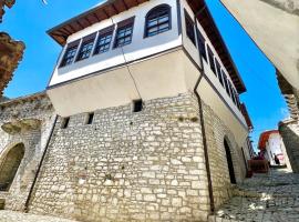 Villa Athina in Berat Castle - Since 1741, hotel in Berat