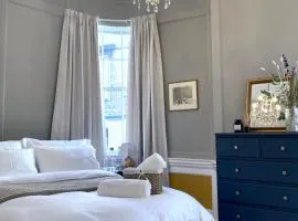 Exclusive Georgian apartment in centre of Bath