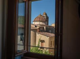 Cathedral-luxury-stay sauna & massage, hotel in Pescia