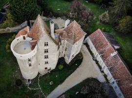 Viesnīca Grand gîte au château de Betz-le-Château pilsētā Betz-le-Château