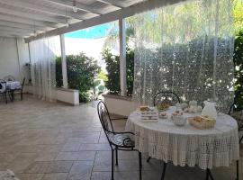 Casa Poesia, hotel en Torre San Giovanni