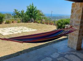 Eftihia's Home: Agia Triada şehrinde bir otel