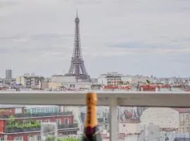 Vue exceptionnelle sur la tour Eiffel