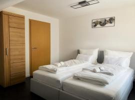Cozy Apartment Bernburg 3, cheap hotel in Roschwitz