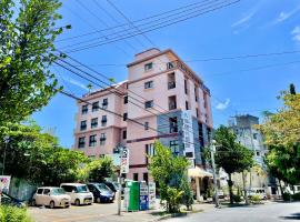 ホテル天使館 久茂地 -Tenshi-Kan-, hotel en Kokusai Dori, Naha