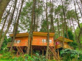 Kampung Rimba by Anrha, area glamping di Bogor