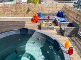 Skyhouse Riga Lux Penthouse & SPA