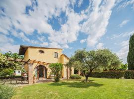 Holiday Home Villa Ulivo by Interhome – willa w mieście Orentano