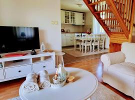 Holiday Home Holiday Hill 42 by Interhome, hotel en Čistá