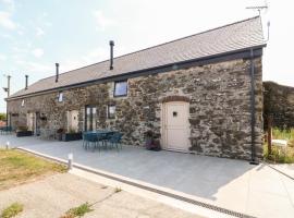 Stabal, holiday home in Gwalchmai