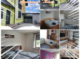 Apartment Karin, Eigener Eingang, 3 Schlafzimmer, Doppelcarport、Langenwangのホテル