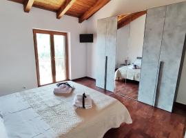 Villa Di Gioia, bed and breakfast en Caccuri