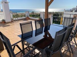 Ático Duplex con vistas al mar, hotel a Zahara de los Atunes