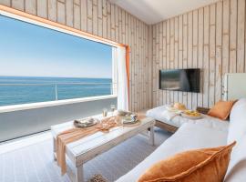 Sunset & Villa Spa Resort, hotel with hot tubs in Fukui