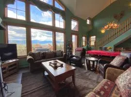 P5 Ski-in Ski-out rare find Presidential View single family with garage pool table ping pong
