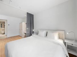 VibeStudio 302 - Central - AC - Licensed - Parking Nearby