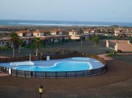Casita Mae: chill and enjoy in Majanicho., hotel in La Oliva
