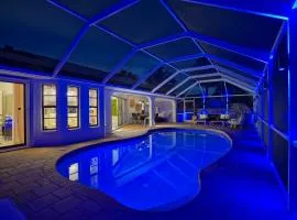Glamorous 3-Bedroom Villa with Heated Pool Sarasota Area