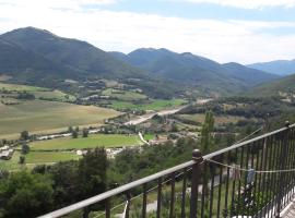 Hotel Brufa, hotel v destinaci Monteleone di Spoleto