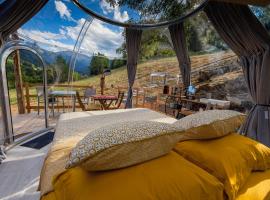 bulle de nuit, luxury tent in La Ferrière