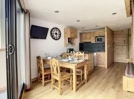 Appartement rénové et spacieux · Départ skis aux pieds · Balcon orienté Sud - FR-1-344-273