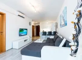 Apartment Elena