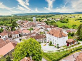 Pansija Chateau Melay pilsētā Melay