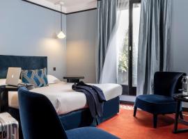 L'Hôtel - Face au Château, boutique hotel in Nantes