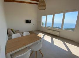 Loft Casa Blanca, huisdiervriendelijk hotel in Blanes