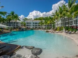 Beach Club Palm Cove Serenity Wing 3 Bed Penthouse