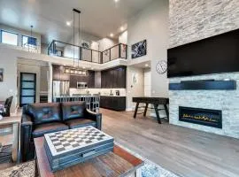 Luxury New Townhome Offers 4-Season Mountain Retreat