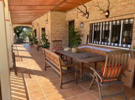 Casa Valdevientos Alojamiento Rural, hotel con piscina a Villaviciosa de Córdoba