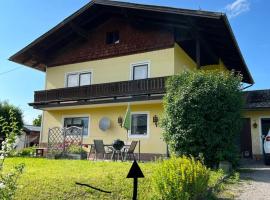 Ferienwohnung am Mattsee, cheap hotel in Guggenberg