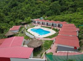 Anandvan Jungle Resort, hotel a Bijni