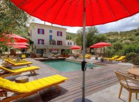 H&ocirc;tel Casale Olmia, hotel sa hidromasažnim kadama u gradu Moncale